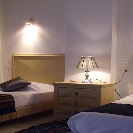 Castilia Suites โทเซอร์ ภายนอก รูปภาพ