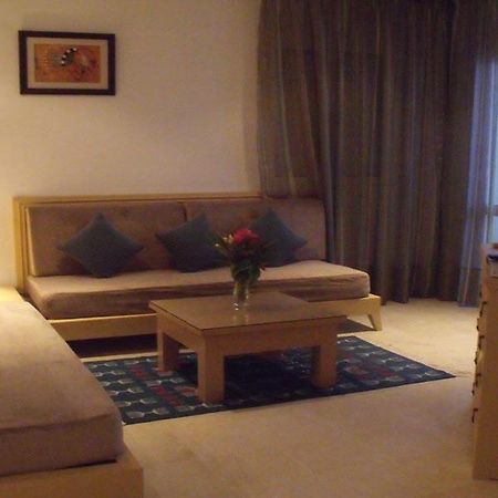 Castilia Suites โทเซอร์ ภายนอก รูปภาพ