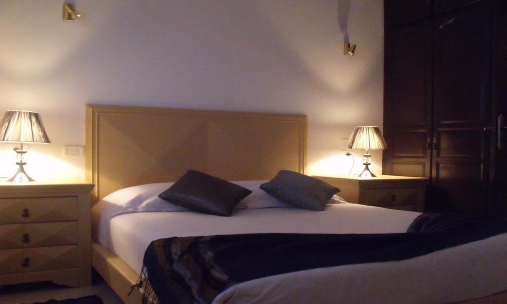 Castilia Suites โทเซอร์ ภายนอก รูปภาพ